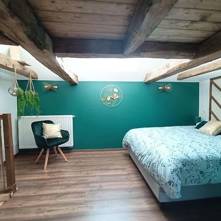 Appartement Independant La Tour Des Tuileries Aydoilles Eksteriør billede